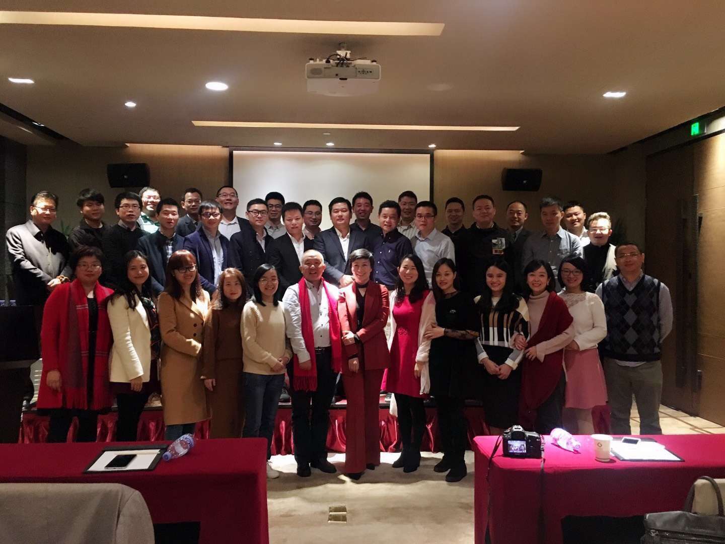 不忘初心，砥礪前行